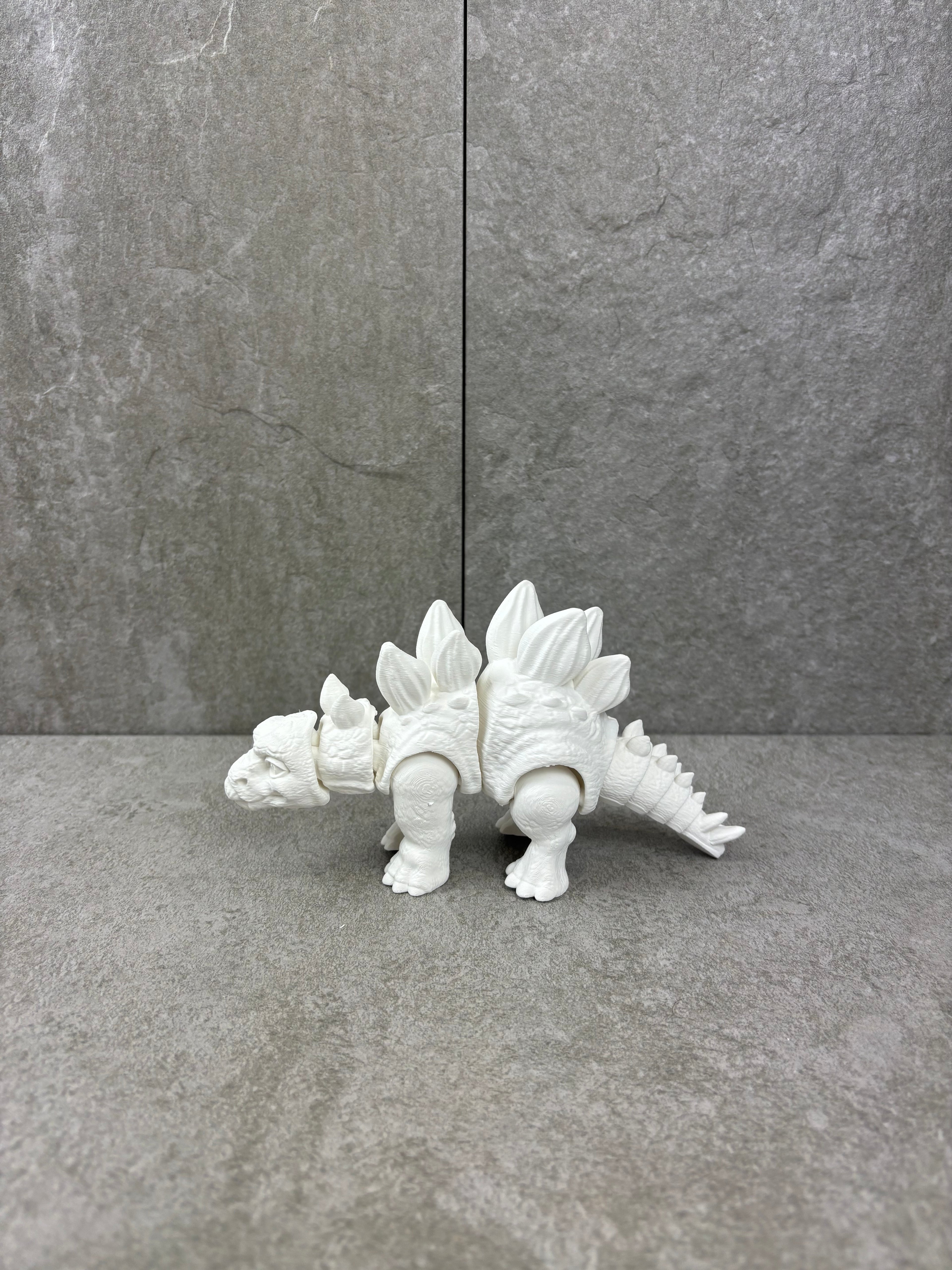 Paint your own - STEGOSAURUS - 3D printed model you can customise at home