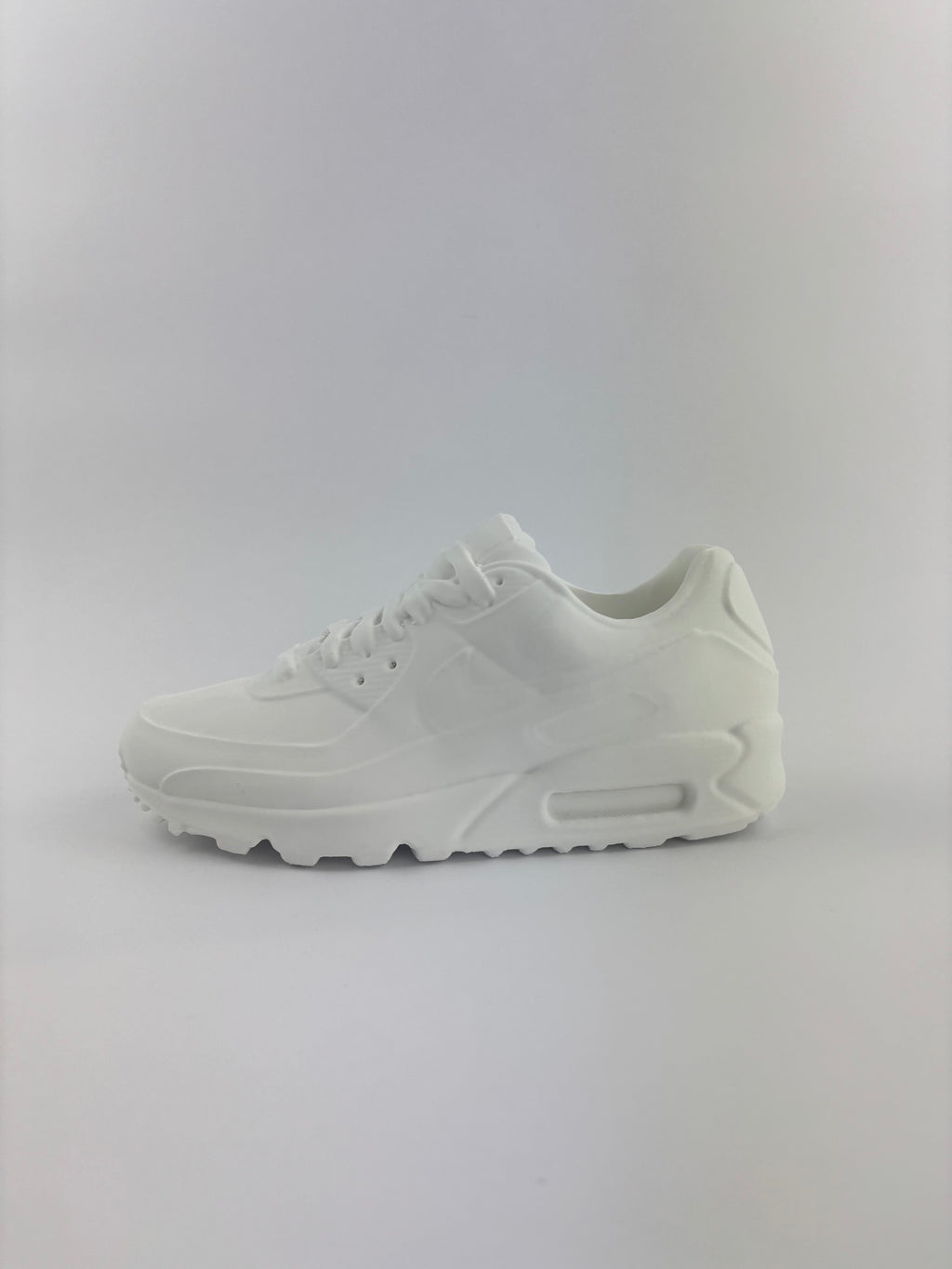 Trainer planter twin set + paint pens