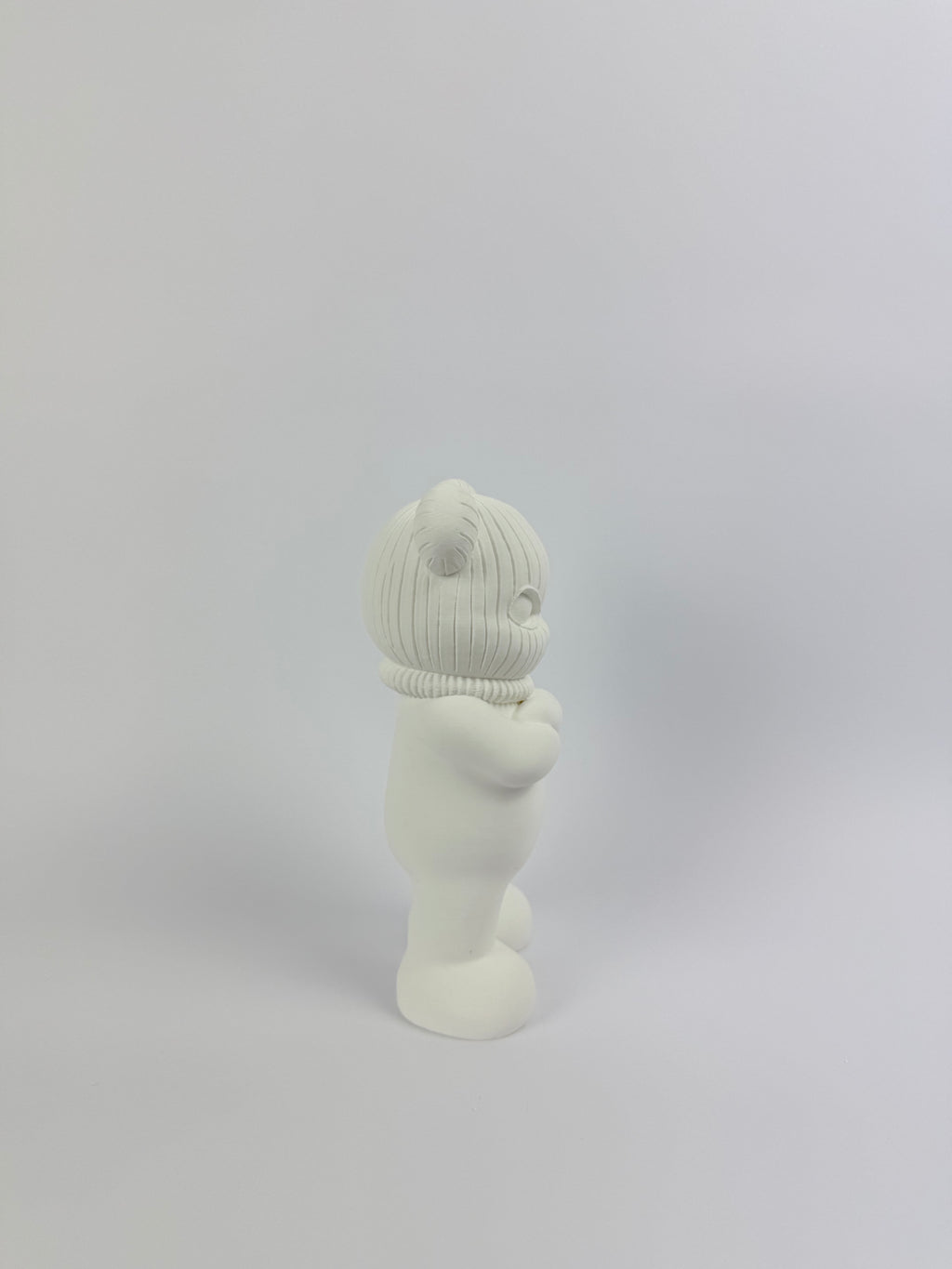 Paint your own - Bearclava (crossed arm)