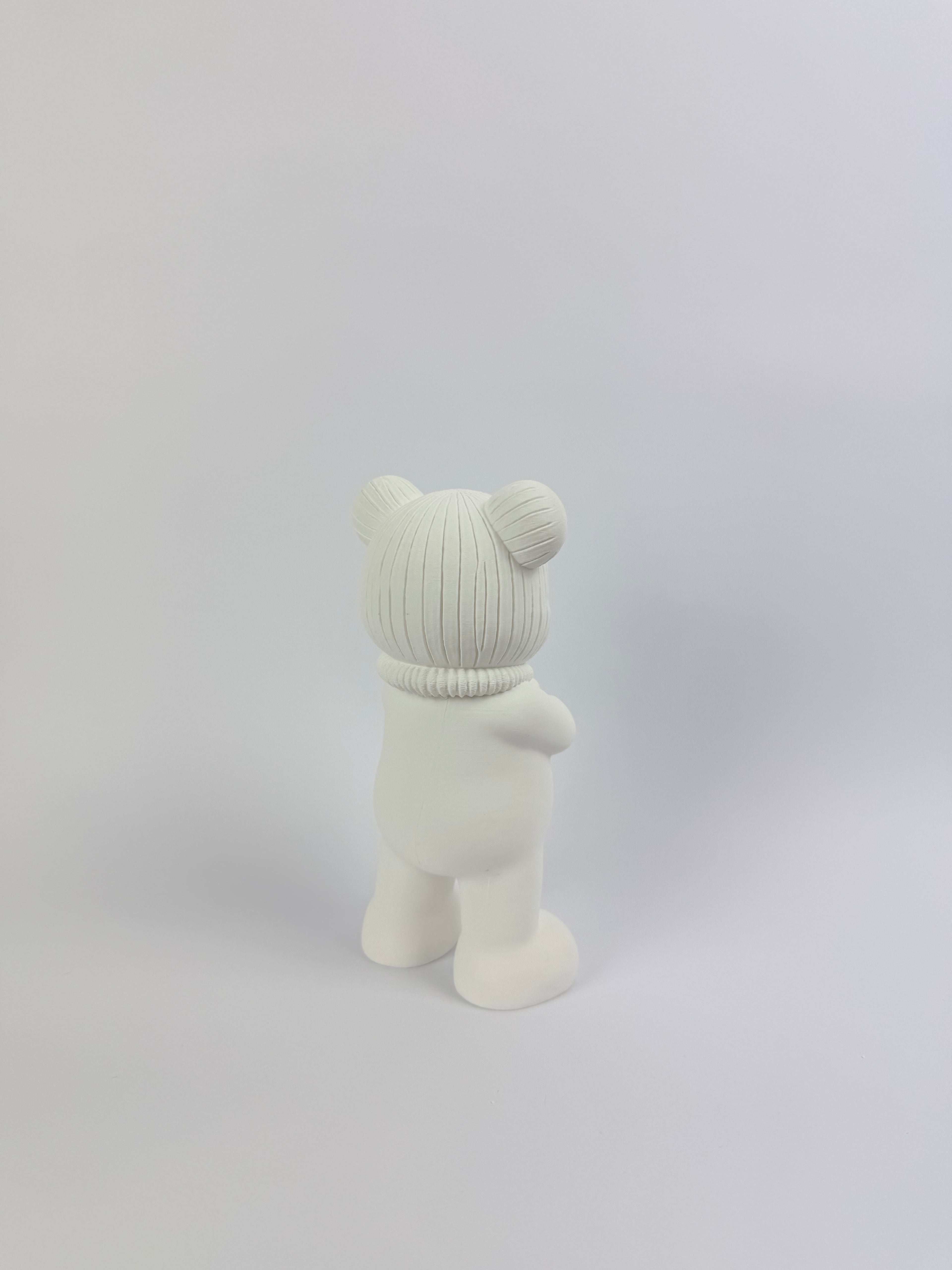 Paint your own - Bearclava (crossed arm)