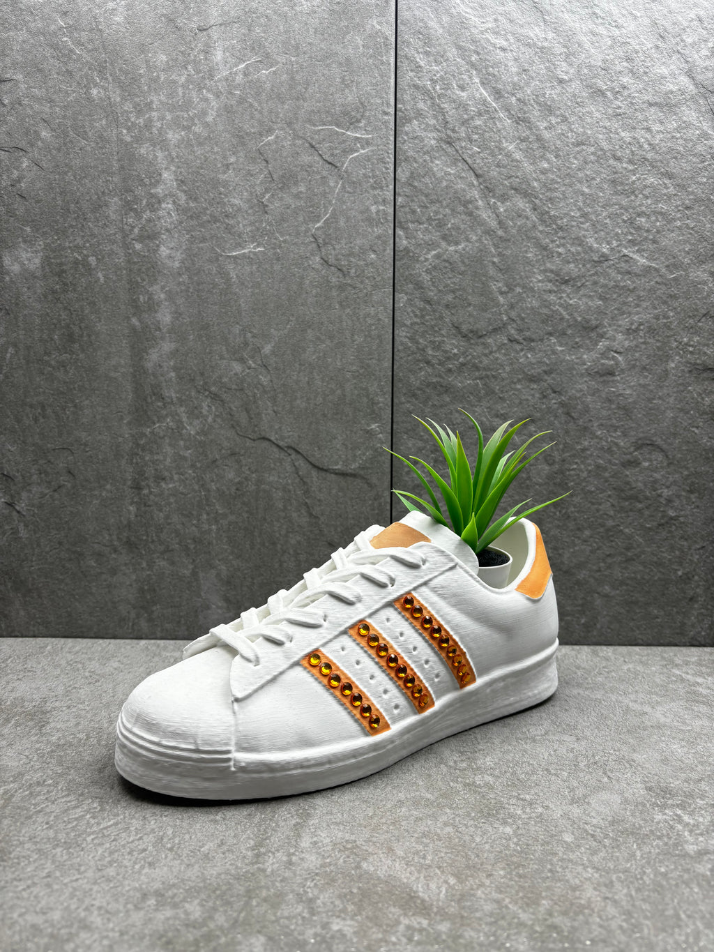 Paint your own - SUPERSTAR planter