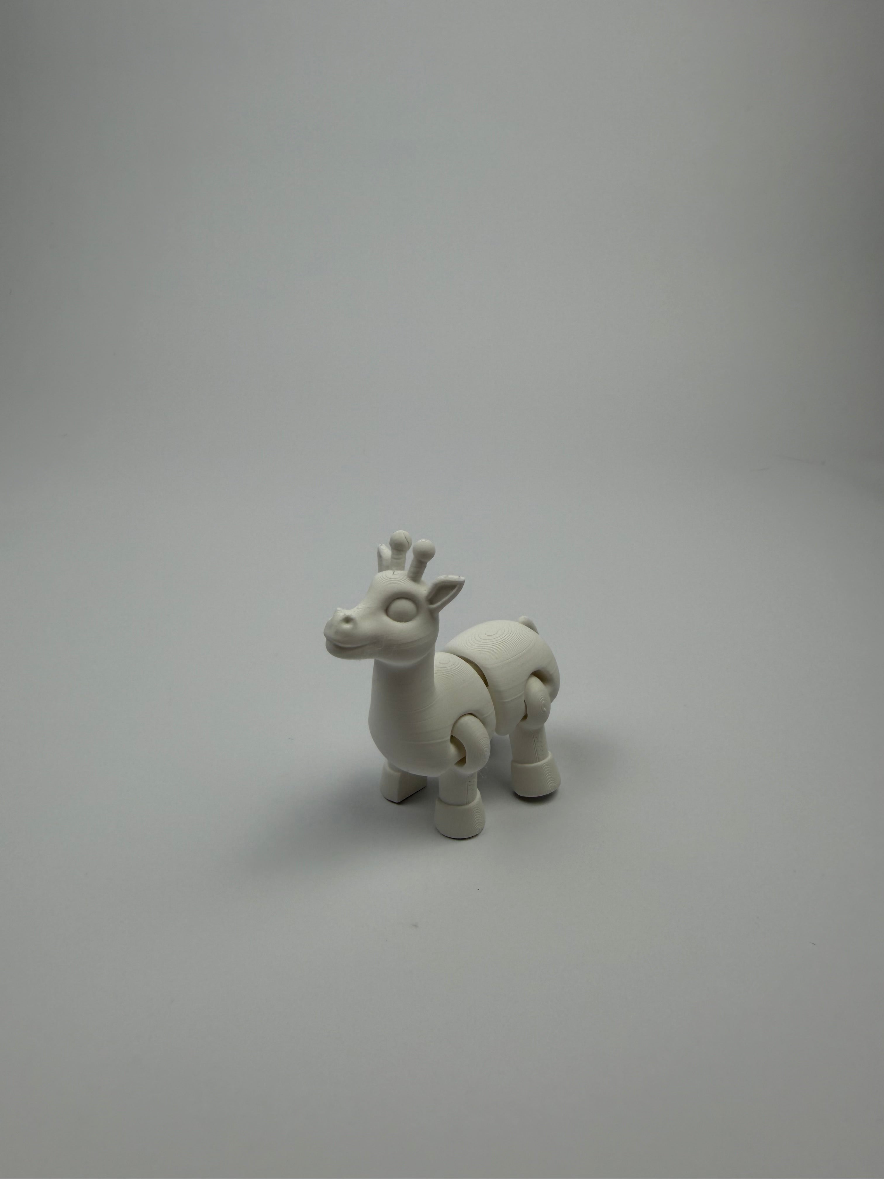 Miniature articulated animals paint kit