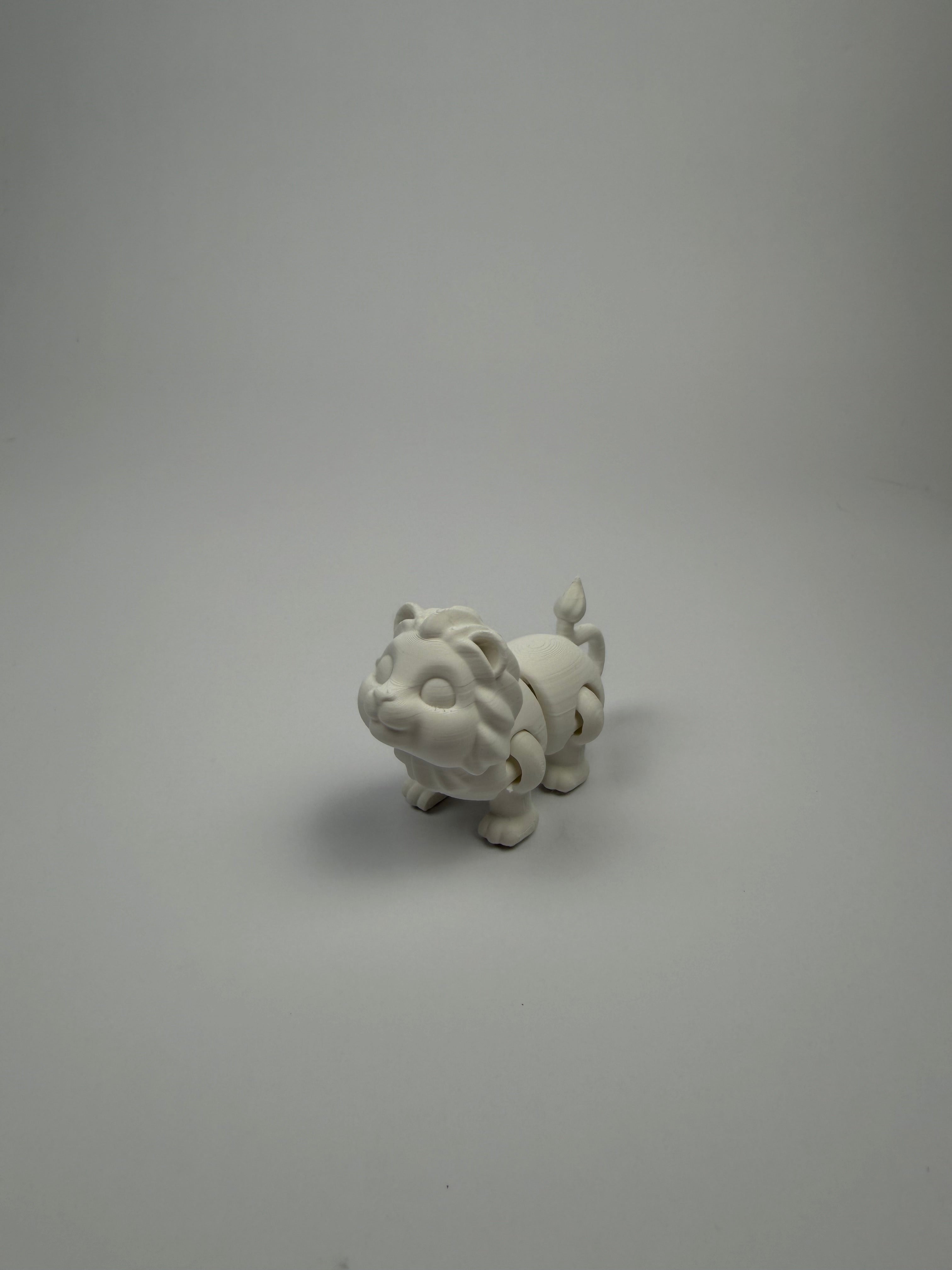 Miniature articulated animals paint kit