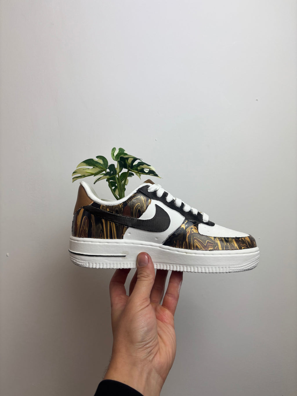 Paint your own - AIRFORCE planter