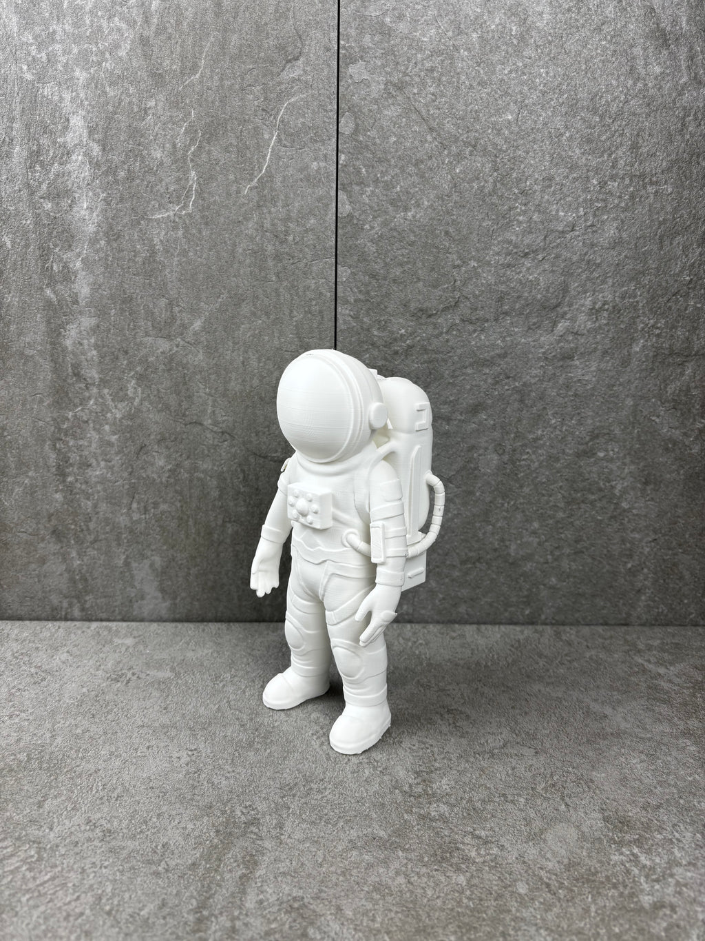 Paint your own - ASTRONAUT - 3D printed model you can customise at home