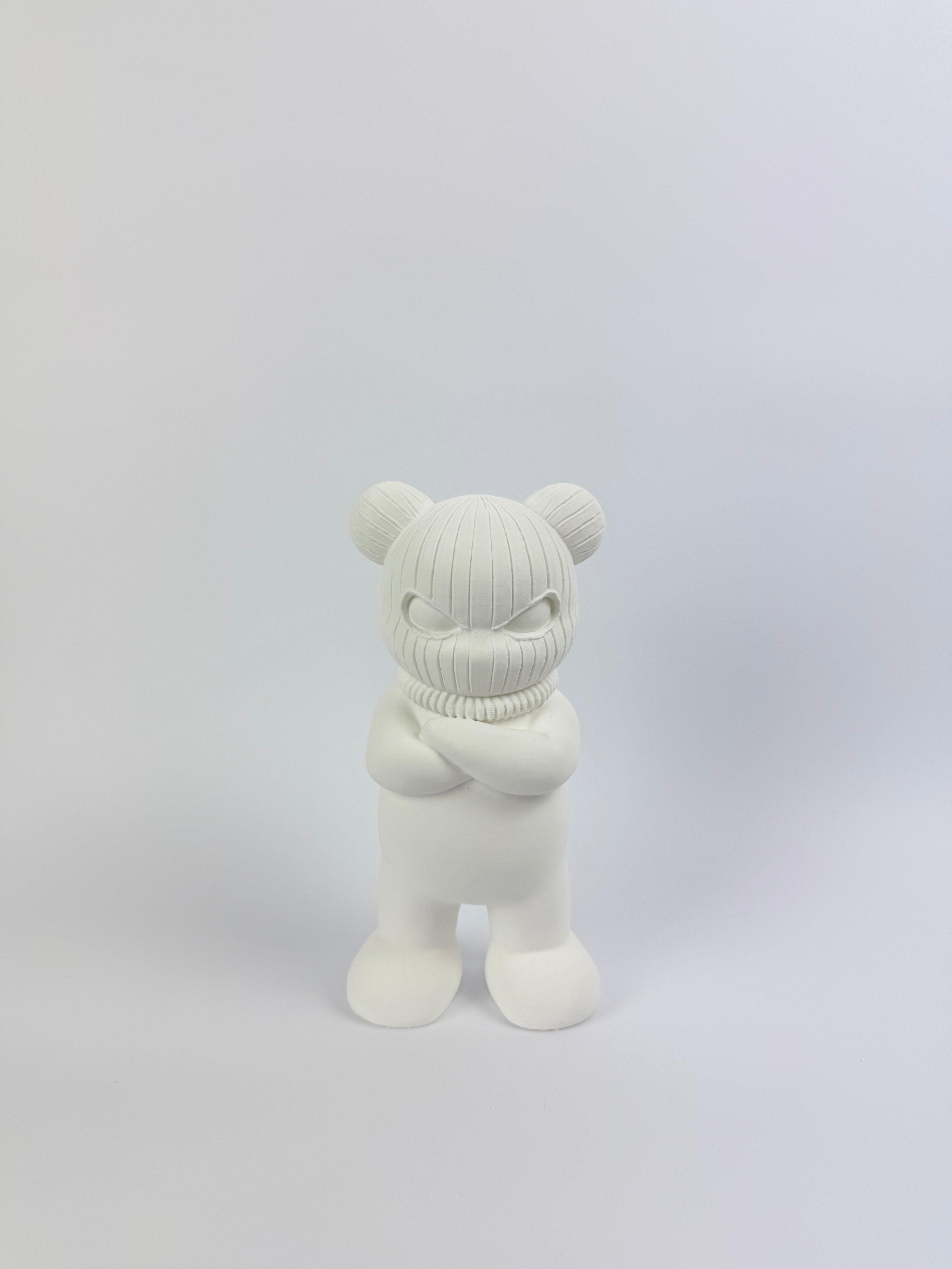 Paint your own - Bearclava (crossed arm)