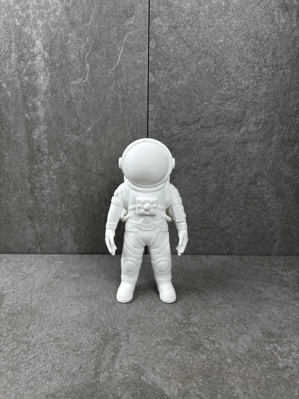 Paint your own - ASTRONAUT - 3D printed model you can customise at home