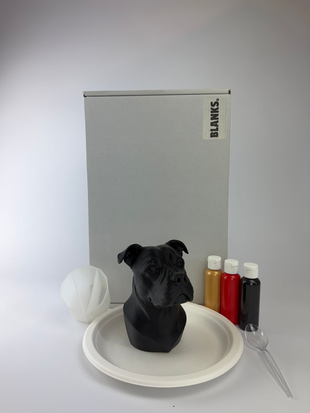 Dog bust paint pour sent