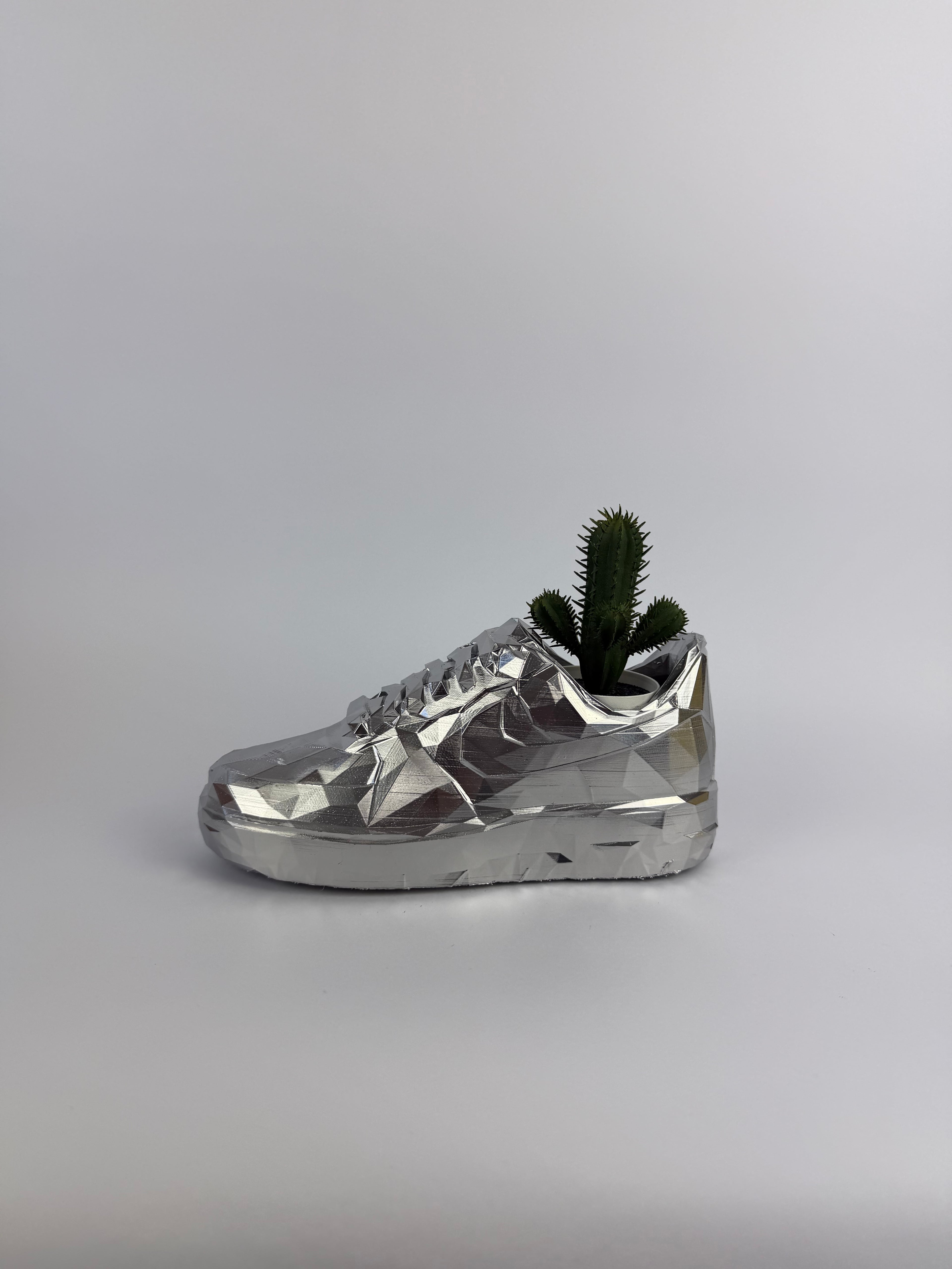 AF1 low poly - Chrome