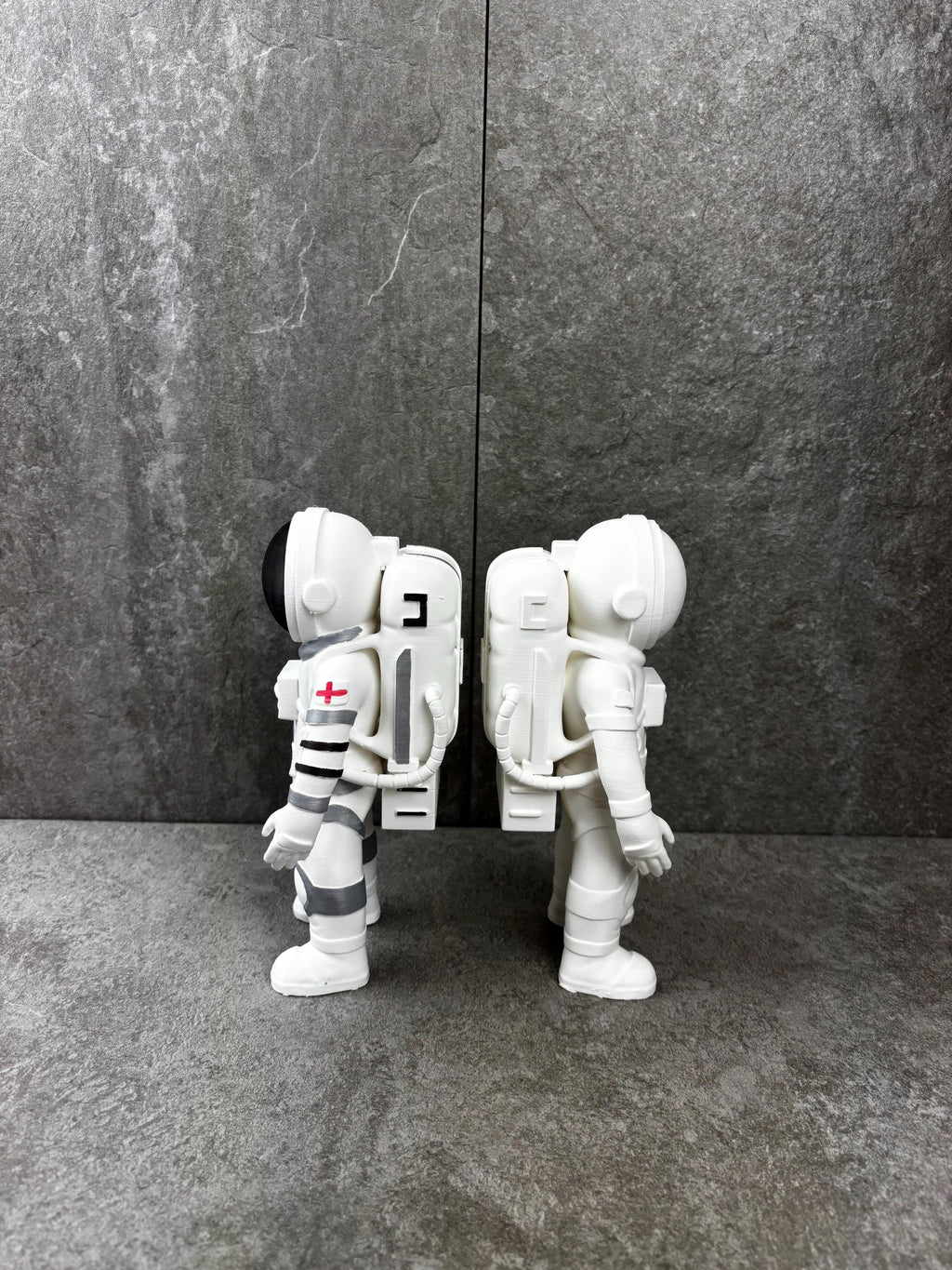 Paint your own - ASTRONAUT