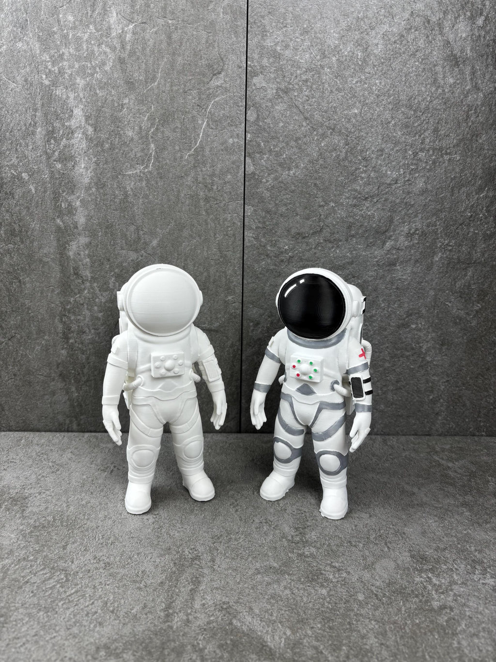 Paint your own - ASTRONAUT