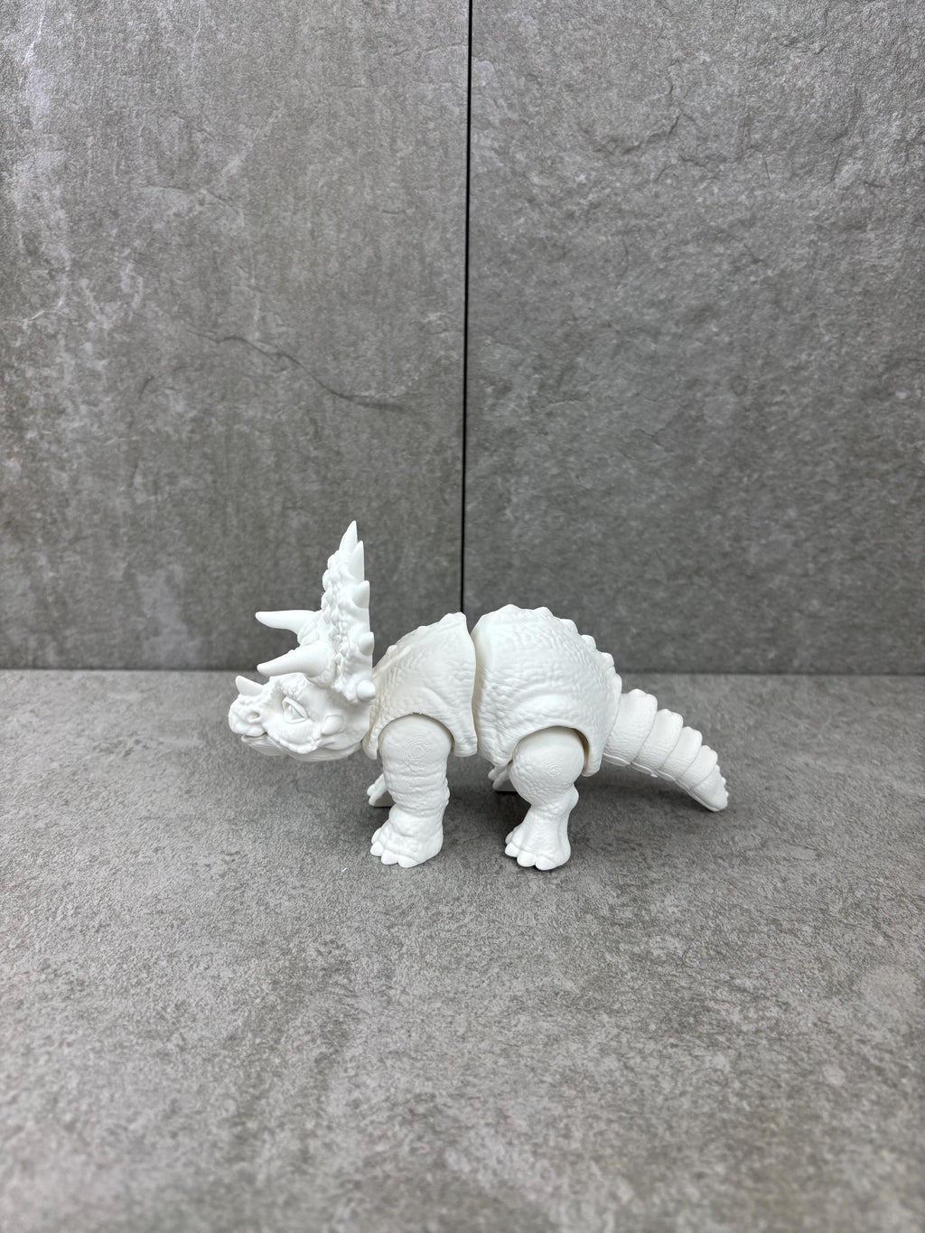 Paint your own - TRICERATOPS