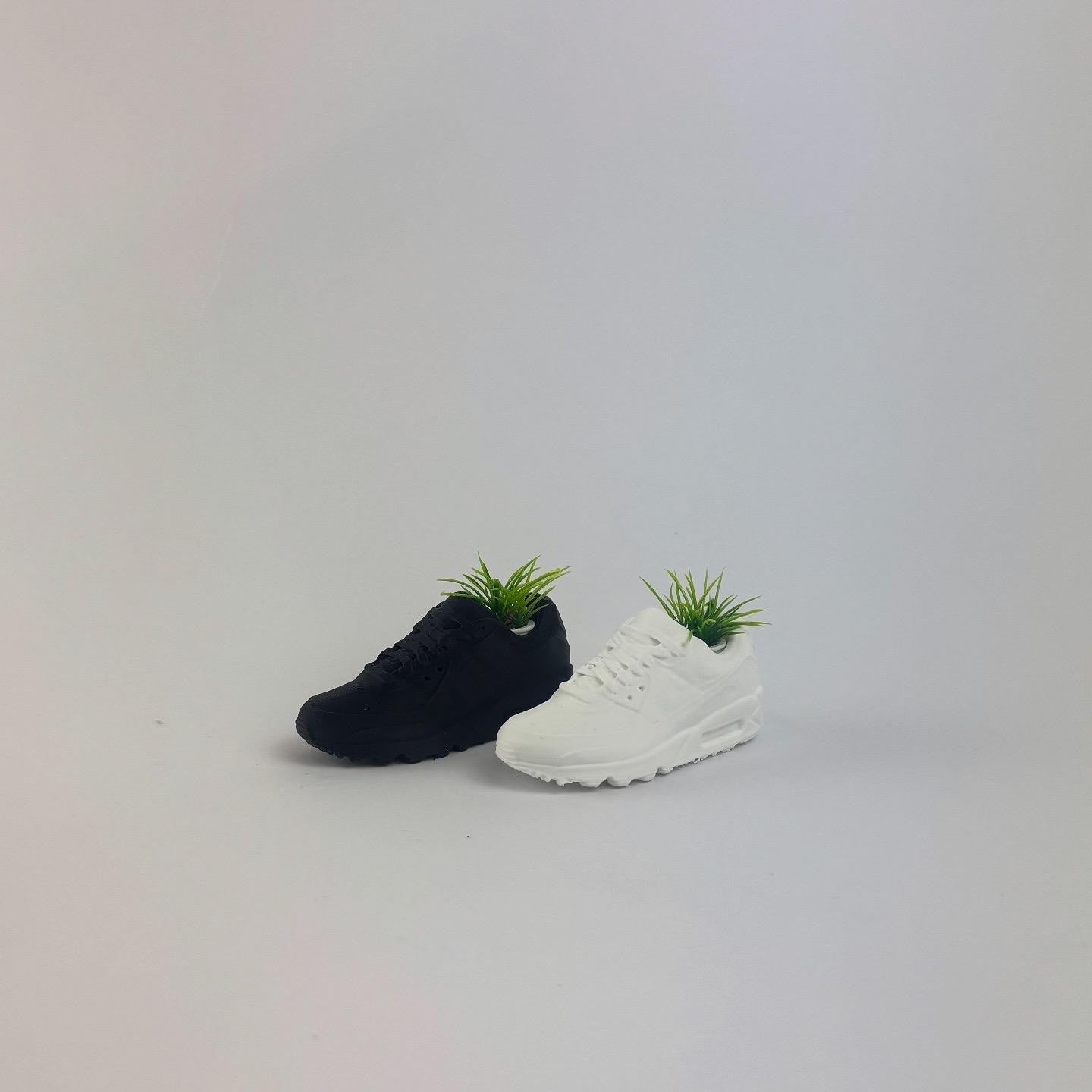 Paint your own - AIRMAX planter